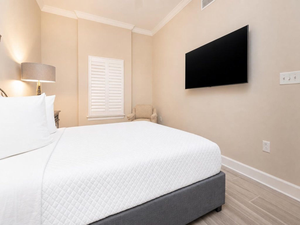 Phoenix Gulf Towers 2604 Vacation Rental in Orange Beach - RedAwning
