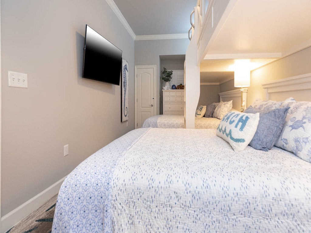 Phoenix Gulf Towers 2502 Vacation Rental in Orange Beach - RedAwning