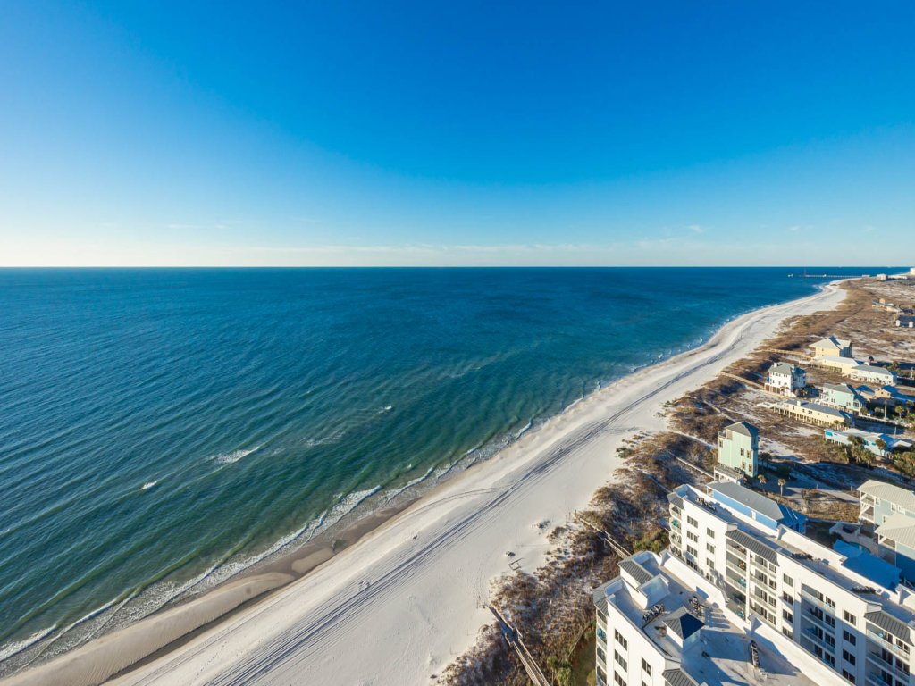 Phoenix Gulf Towers 2002 Vacation Rental in Orange Beach - RedAwning