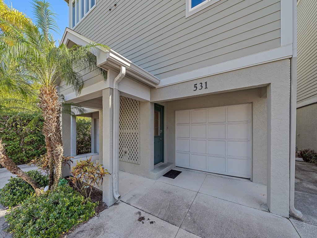 Surf and Turf at Cedars East Vacation Rental in Longboat Key - RedAwning