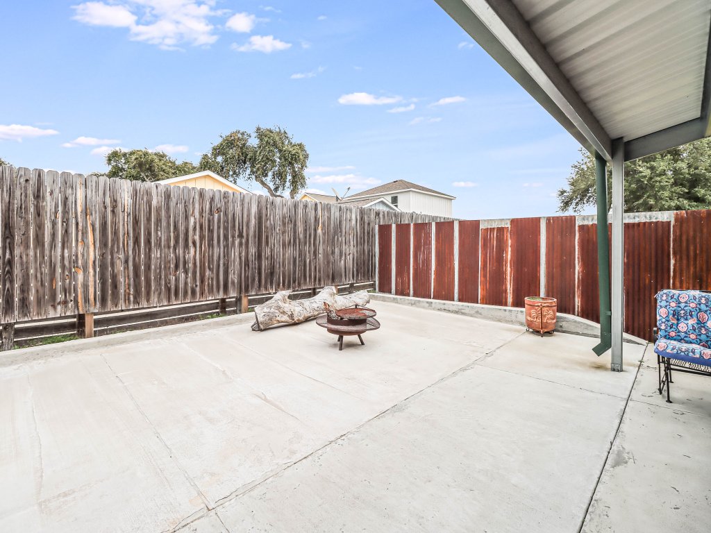 Casas Coastal Experience Cabin C Vacation Rental in Rockport - RedAwning