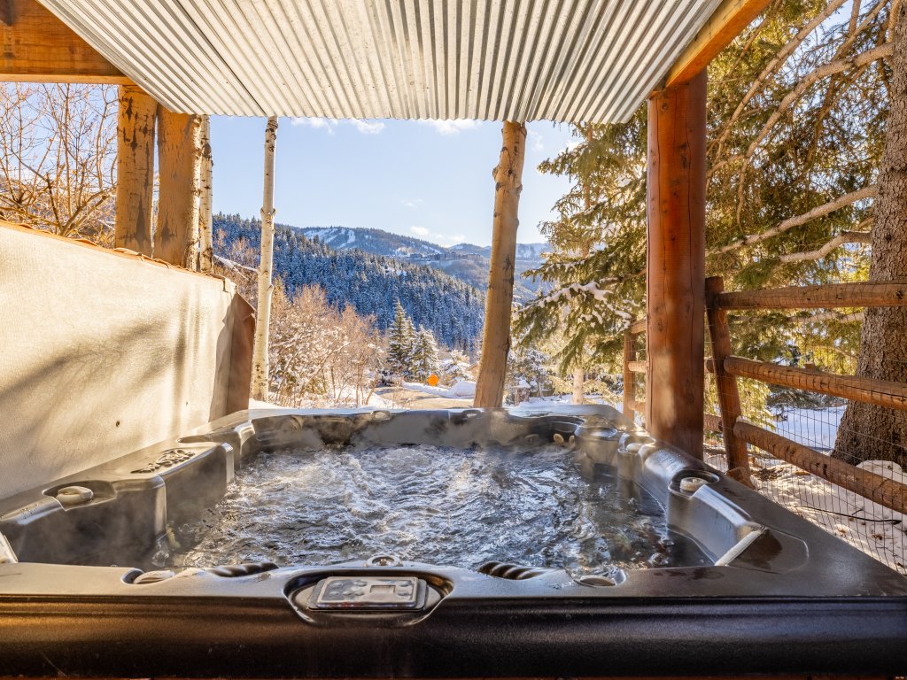 Golden Eagle Home - Luxury Homes by Stein Collection Vacation Rental in Park City - RedAwning