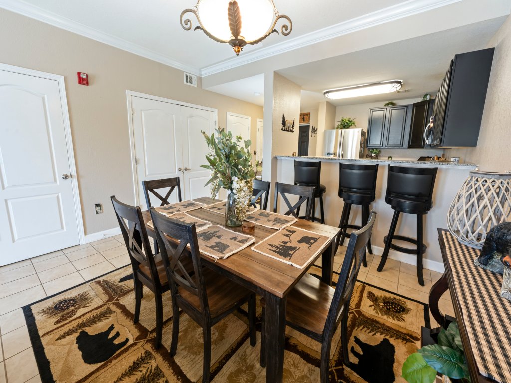 A Sleepy Bear Getaway Vacation Rental in Pigeon Forge - RedAwning