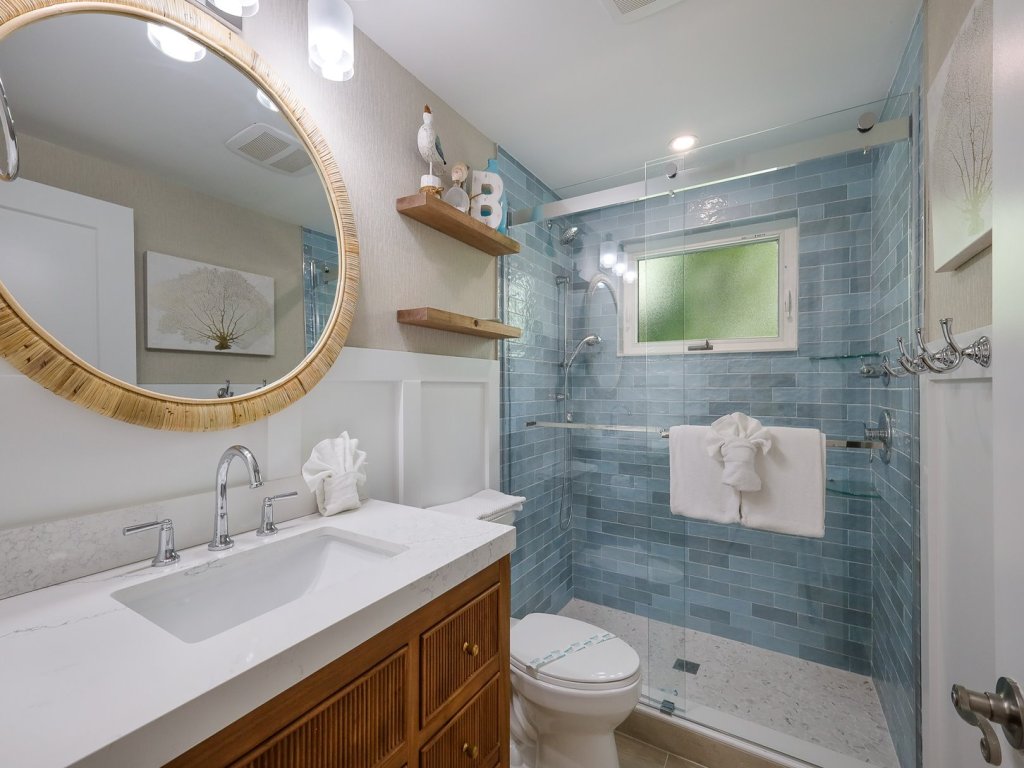 Mermaid's Treasure Vacation Rental in Anna Maria - RedAwning