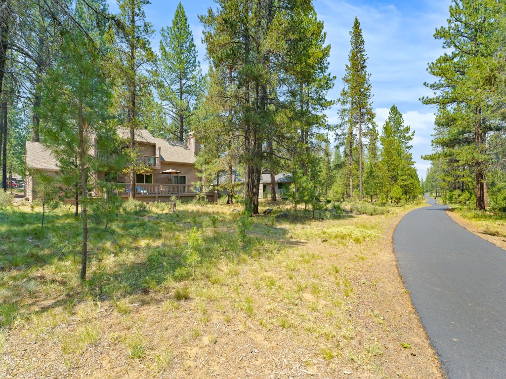 5 Sandhill Vacation Rental in Sunriver - RedAwning