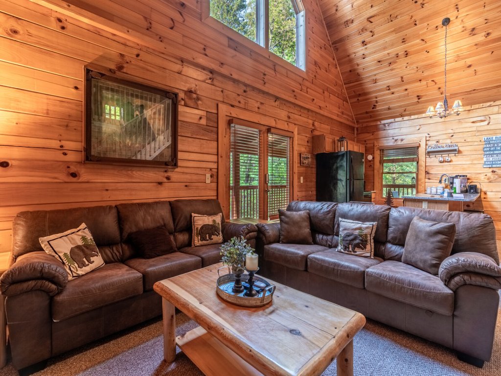 Bear Necessities Vacation Rental in Sevierville - RedAwning