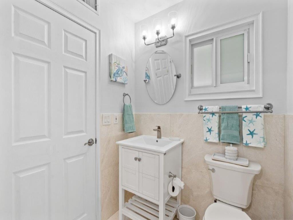 Beautifully Renovated 5 bedroom Vero Beach Vacation Rental in Vero Beach - RedAwning