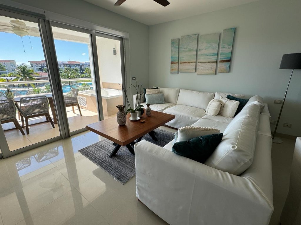 OV Casa Regia 324 N Vacation Rental - RedAwning