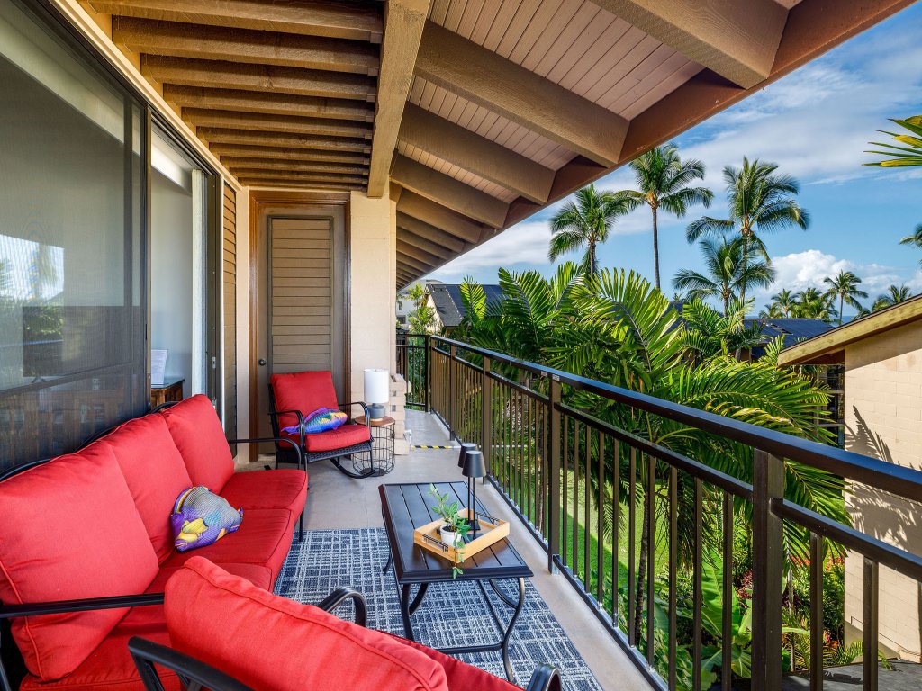 Kona Makai 4-306 Vacation Rental in Kailua Kona - RedAwning