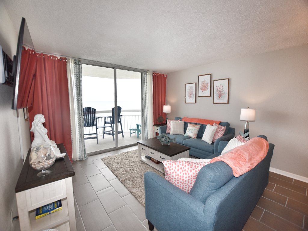 0704 Waters Edge Resort Vacation Rental in Murrells Inlet - RedAwning