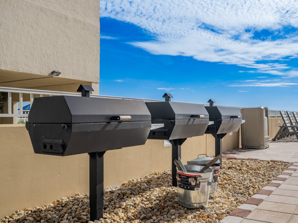 Phoenix Gulf Towers 2207 Vacation Rental in Orange Beach - RedAwning