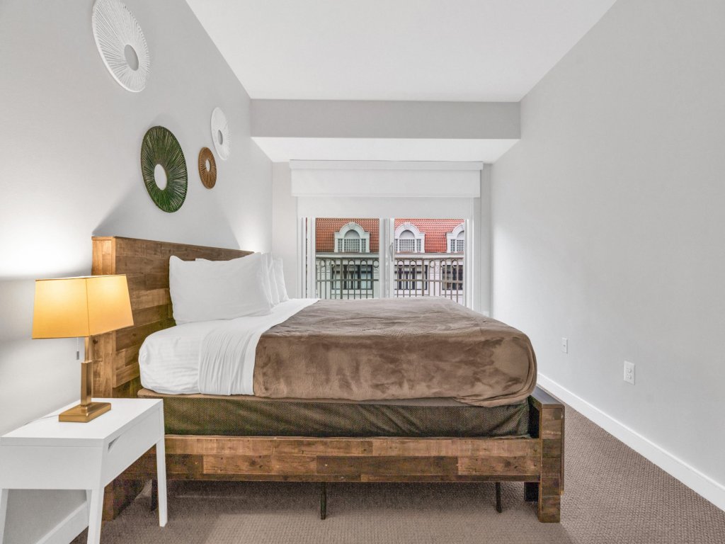 1 Bedroom Furnished Apartment at Penn Quarters Vacation Rental in District Of Columbia - RedAwning