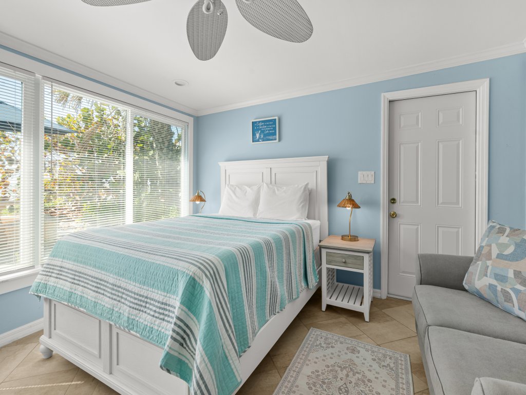 Las Hermanas 4 Vacation Rental in Longboat Key - RedAwning