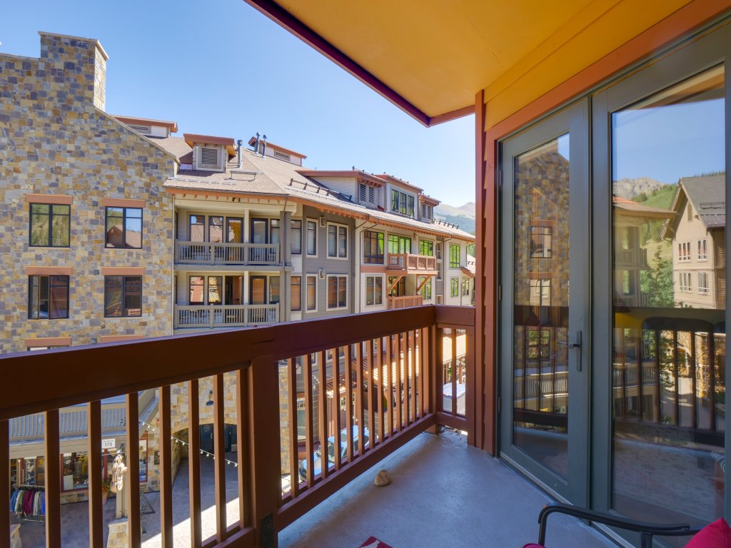Copper One 2 Bedroom Condo #307 Vacation Rental in Copper Mountain - RedAwning