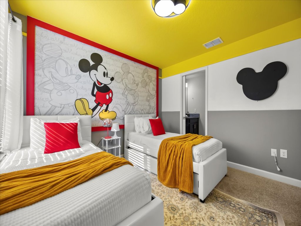 Modern Luxury at Disney’s Doorstep: Stunning 6BR/6BA Villa at Champions Gate Resort Vacation Rental in Davenport - RedAwning