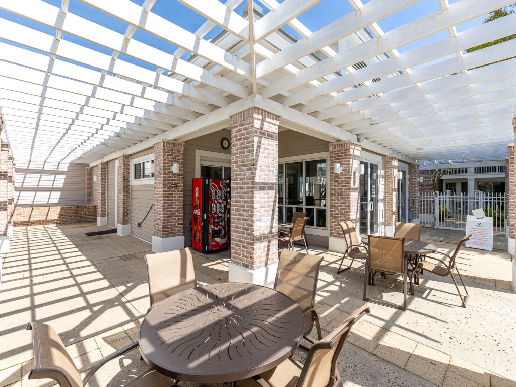 Pilot House 518 Vacation Rental in Miramar Beach - RedAwning
