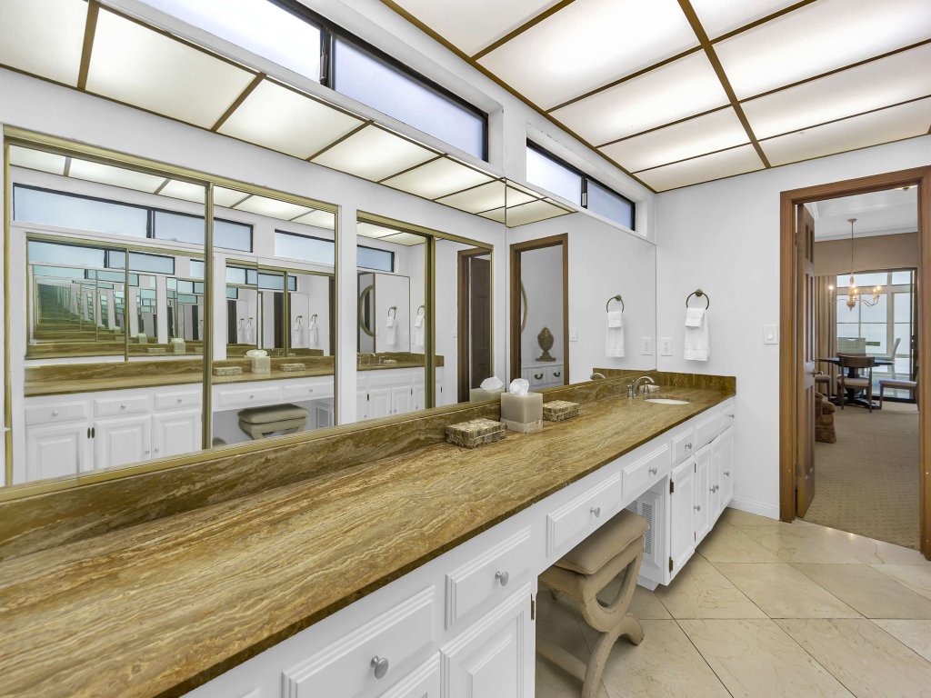 5911 Seashore | Spacious Beachfront Sanctuary: Serene Ocean Views Vacation Rental in Newport Beach - RedAwning