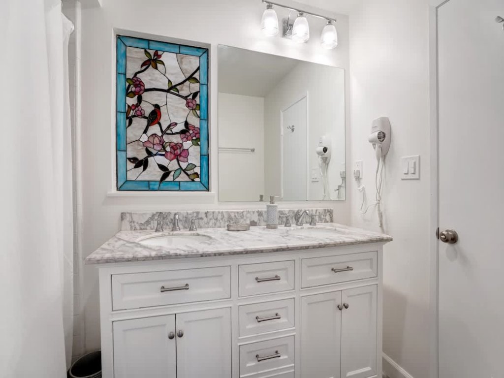 1807 W Bay B | Amazing Views of Bay Beach and Marina Park Vacation Rental in Newport Beach - RedAwning