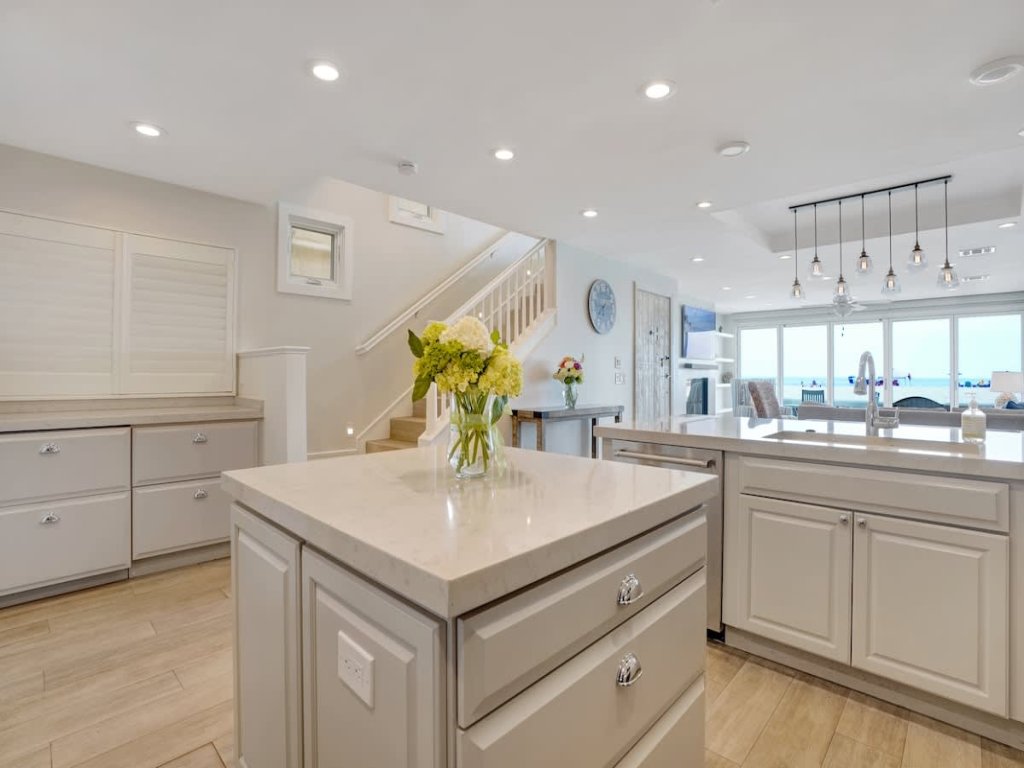 3312 W Oceanfront | 3 Story Oceanfront w/ Incredible View + Hot Tub Vacation Rental in Newport Beach - RedAwning