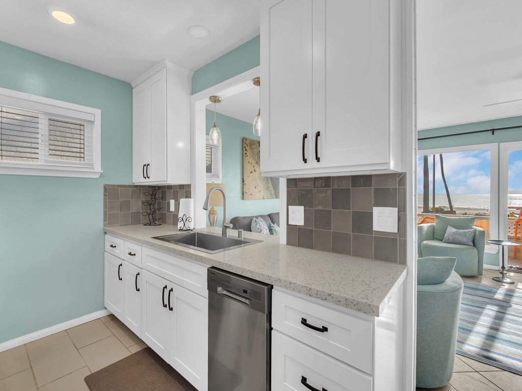 2010 W oceanfront | Next To The Newport Pier w/Ocean View Deck Vacation Rental in Newport Beach - RedAwning