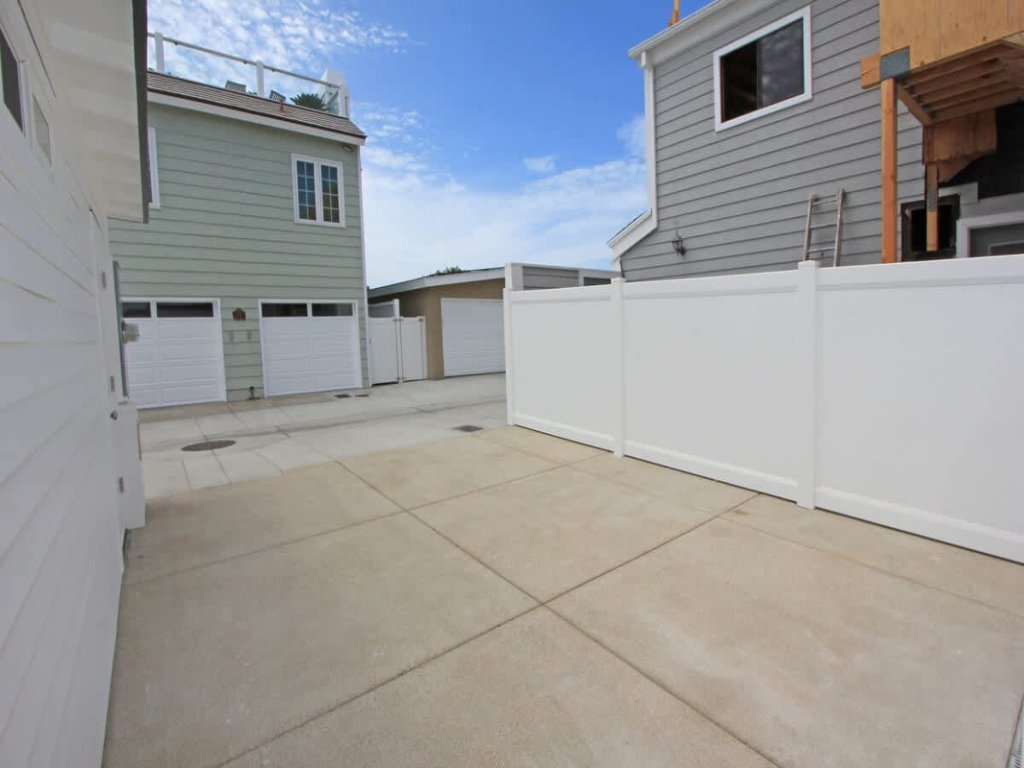 1759 Miramar | Charming 2bdr + Studio in Exclusive Peninsula Vacation Rental in Newport Beach - RedAwning