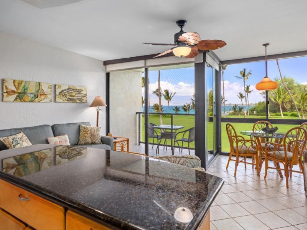 KIHEI SURFSIDE, #213 Vacation Rental in Hawaii - RedAwning