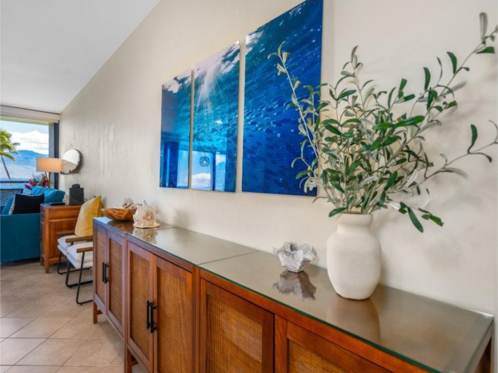 KIHEI SURFSIDE, #304 Vacation Rental in Hawaii - RedAwning