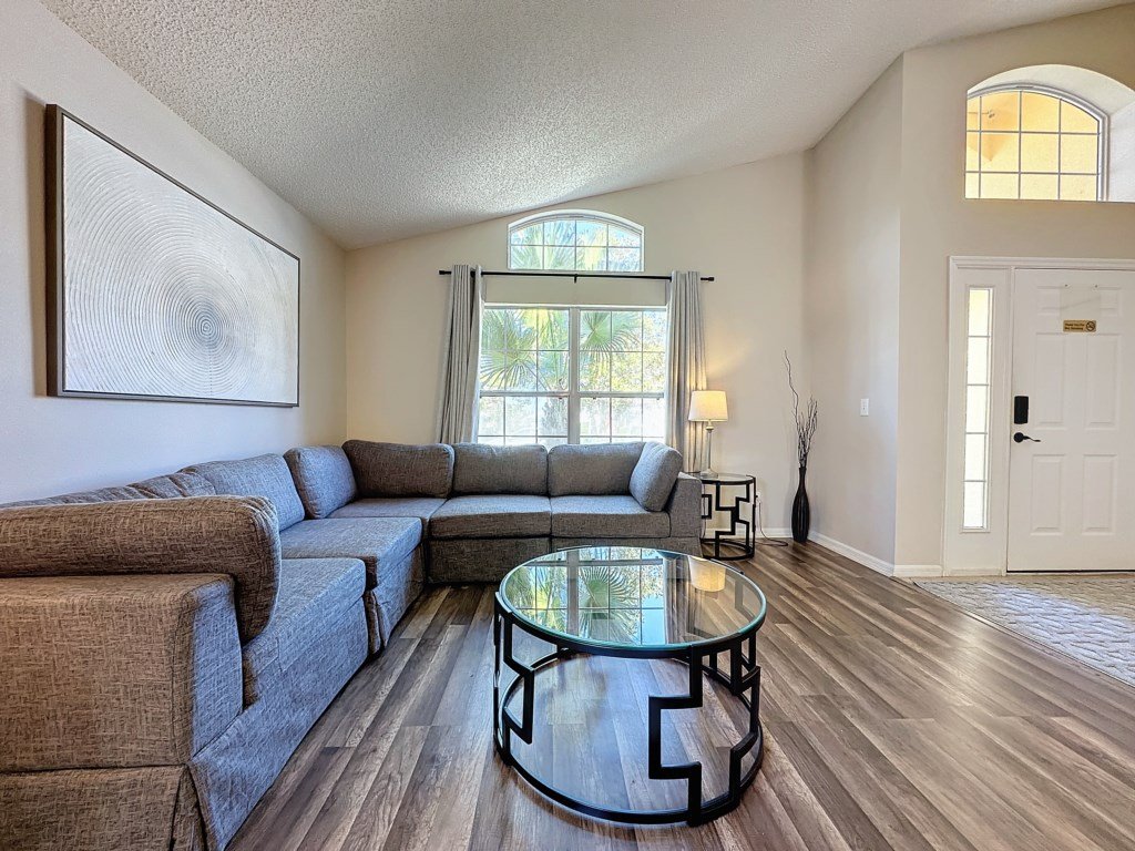 Five Star Home Private Pool & Jaccuzzi*Free Wi-Fi* Vacation Rental in Kissimmee - RedAwning