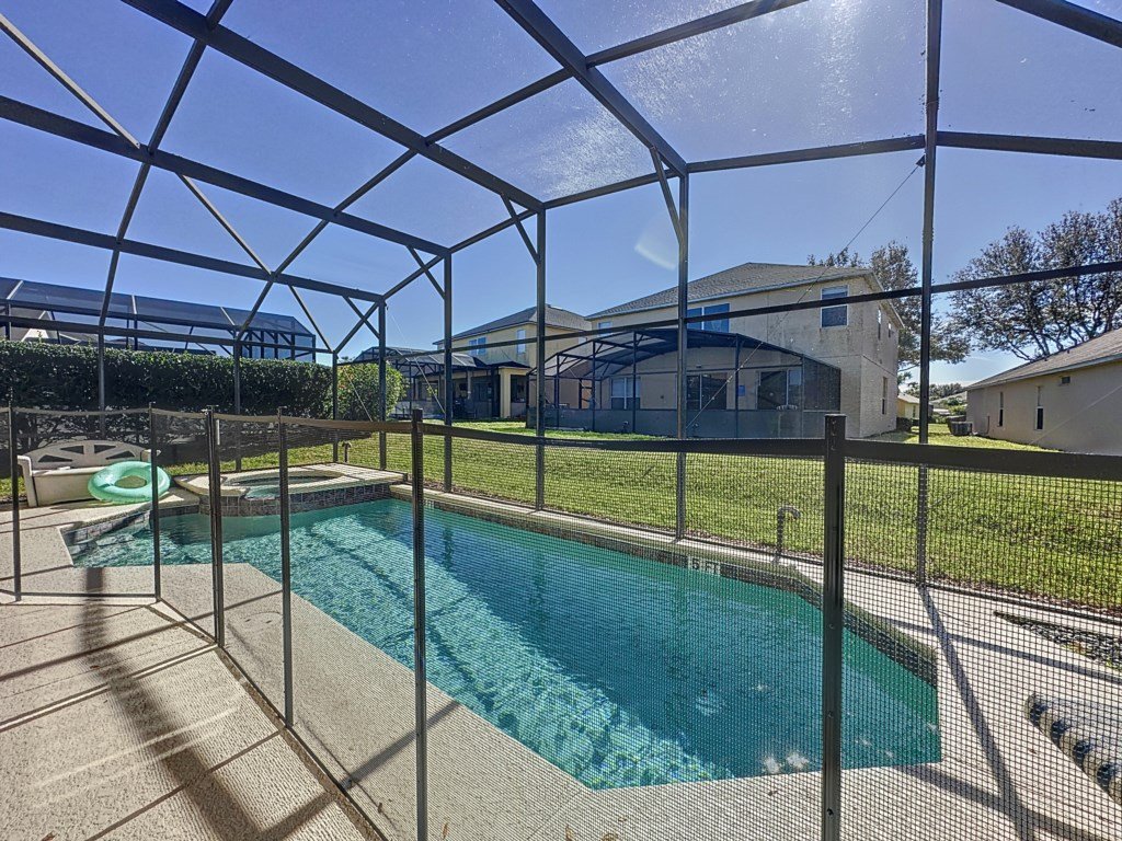 Five Star Home Private Pool & Jaccuzzi*Free Wi-Fi* Vacation Rental in Kissimmee - RedAwning