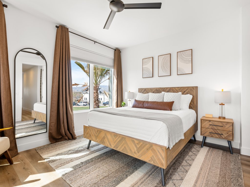 A Sapphire Sunset Vacation Rental in St. George - RedAwning