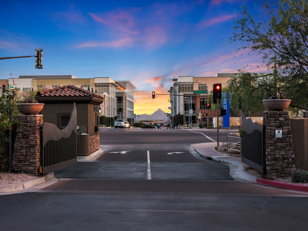 Villa Desert Ridge Vacation Rental in Phoenix - RedAwning