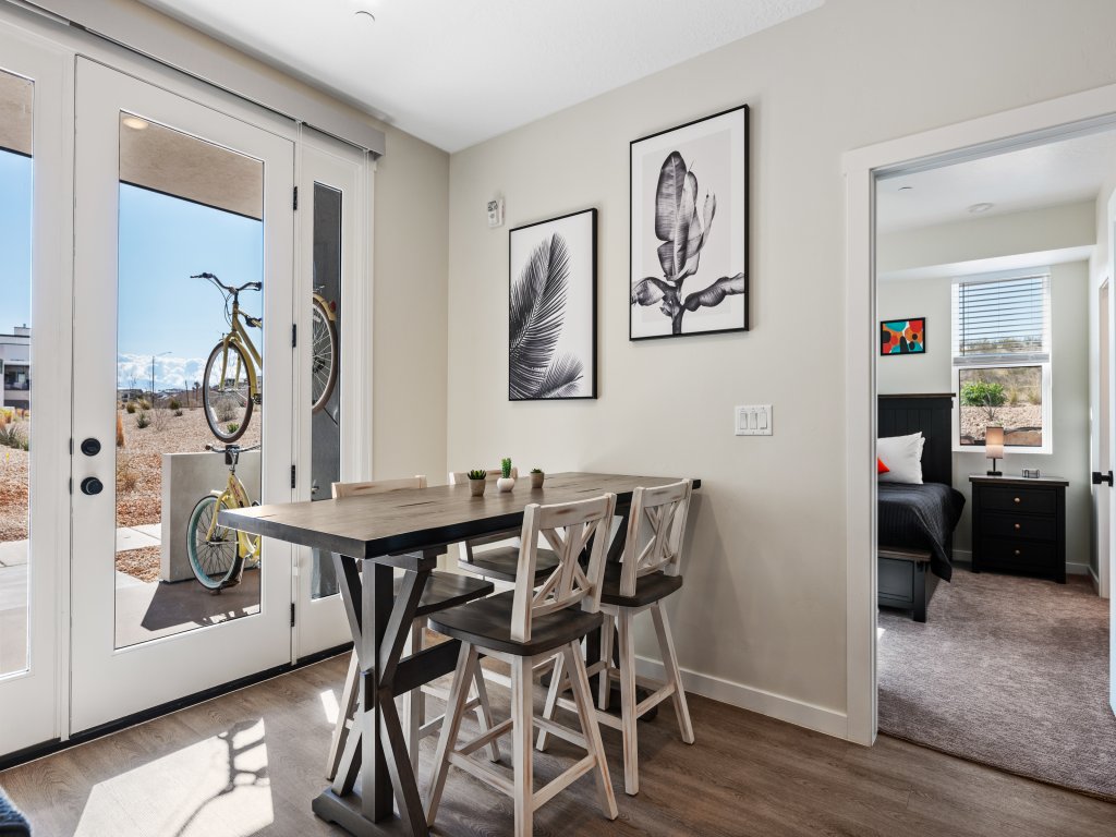 Surf's Up at Desert Color Vacation Rental in St. George - RedAwning