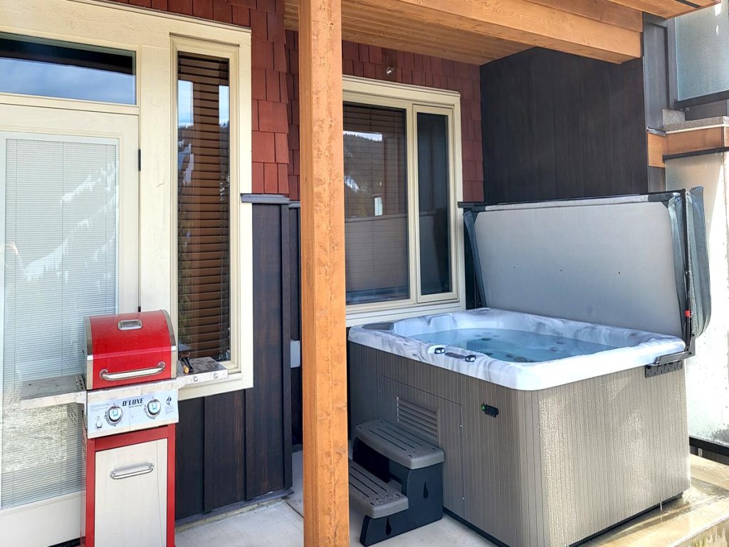 Powder Heights #22 Vacation Rental - RedAwning