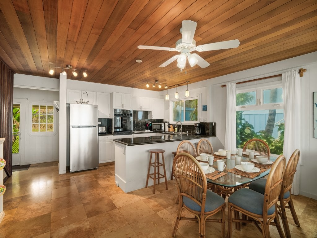 Kauai Aliomanu Sunrise Hale Vacation Rental in Anahola - RedAwning