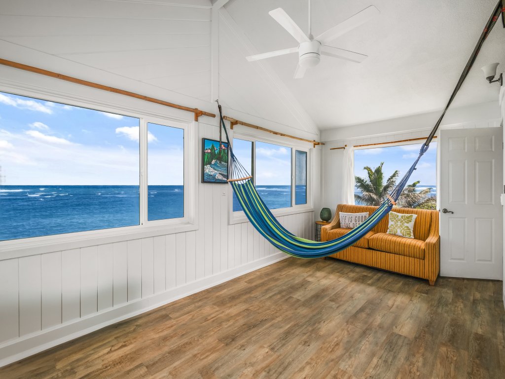 Kauai Aliomanu Sunrise Hale Vacation Rental in Anahola - RedAwning