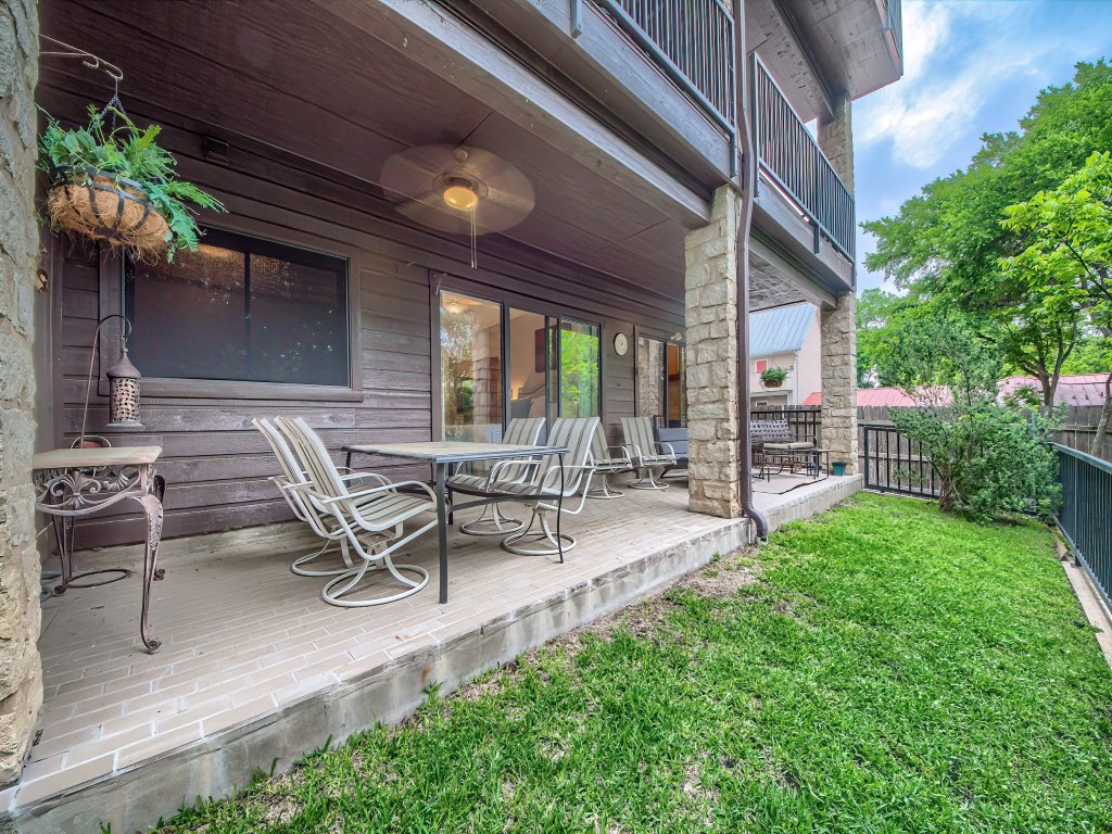 CW C113 Comal Vista Vacation Rental in New Braunfels - RedAwning