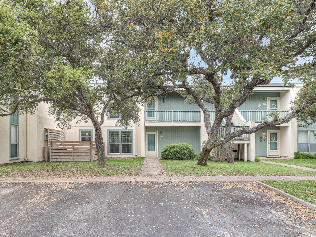 Adventure House   RRYC17 Vacation Rental in Rockport - RedAwning