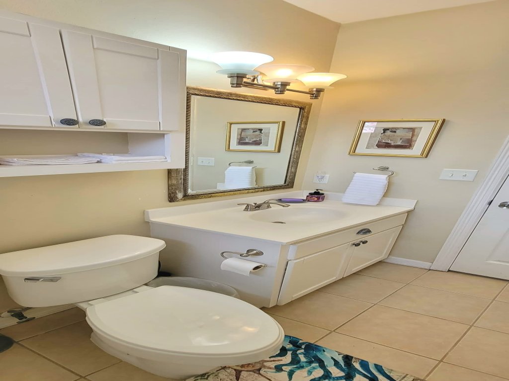 * Pool * Ground Floor w/Patio * Easy Beach Access Vacation Rental in South Padre Island - RedAwning