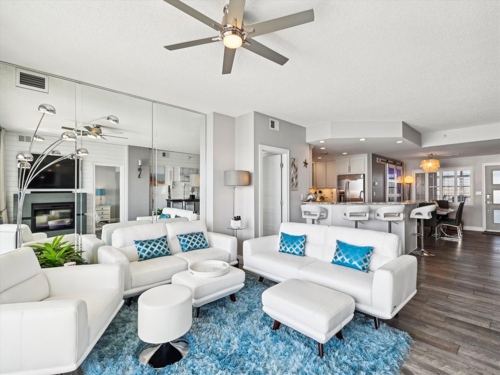 Waterview Towers Yacht Club 732 Vacation Rental in Destin - RedAwning