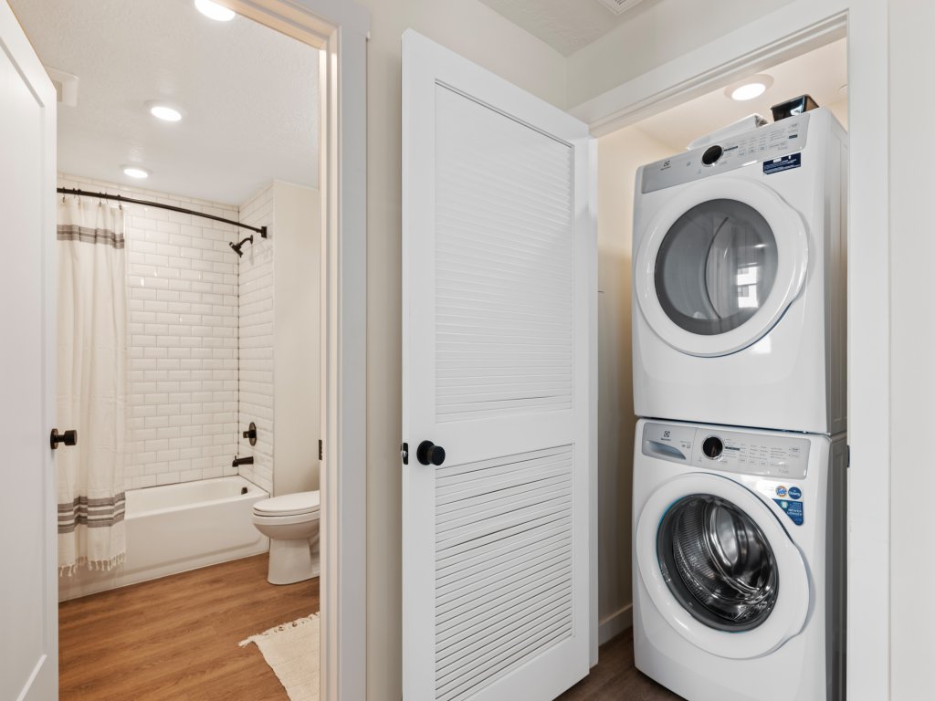 Spanish Riviera Vacation Rental in St. George - RedAwning