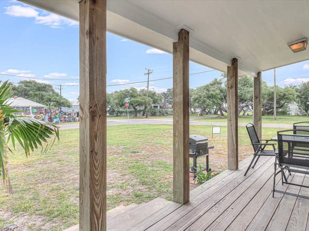 Flirtly Flamingo RP203A Vacation Rental in Rockport - RedAwning