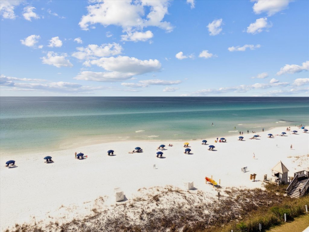 Beach House 505B Vacation Rental in Miramar Beach - RedAwning
