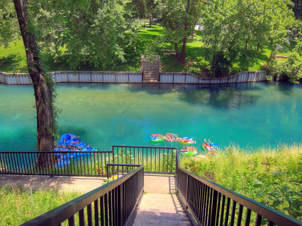 CW B201 Comal Riverbahn Retreat B201 Vacation Rental in New Braunfels - RedAwning