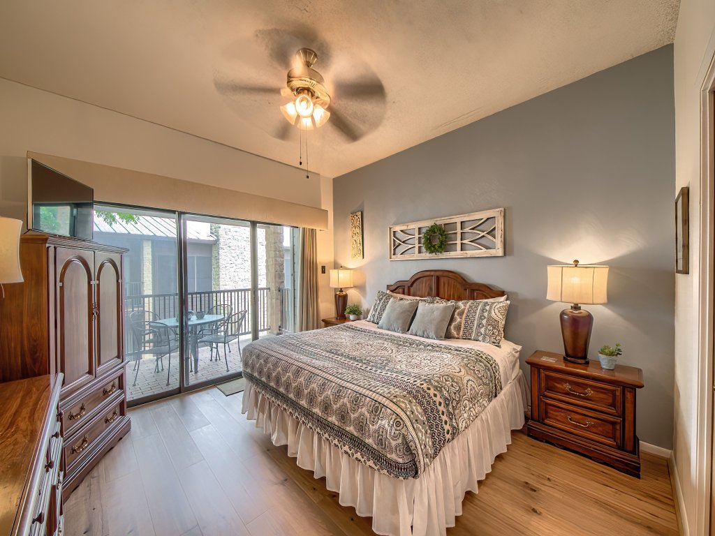 CW B201 Comal Riverbahn Retreat B201 Vacation Rental in New Braunfels - RedAwning