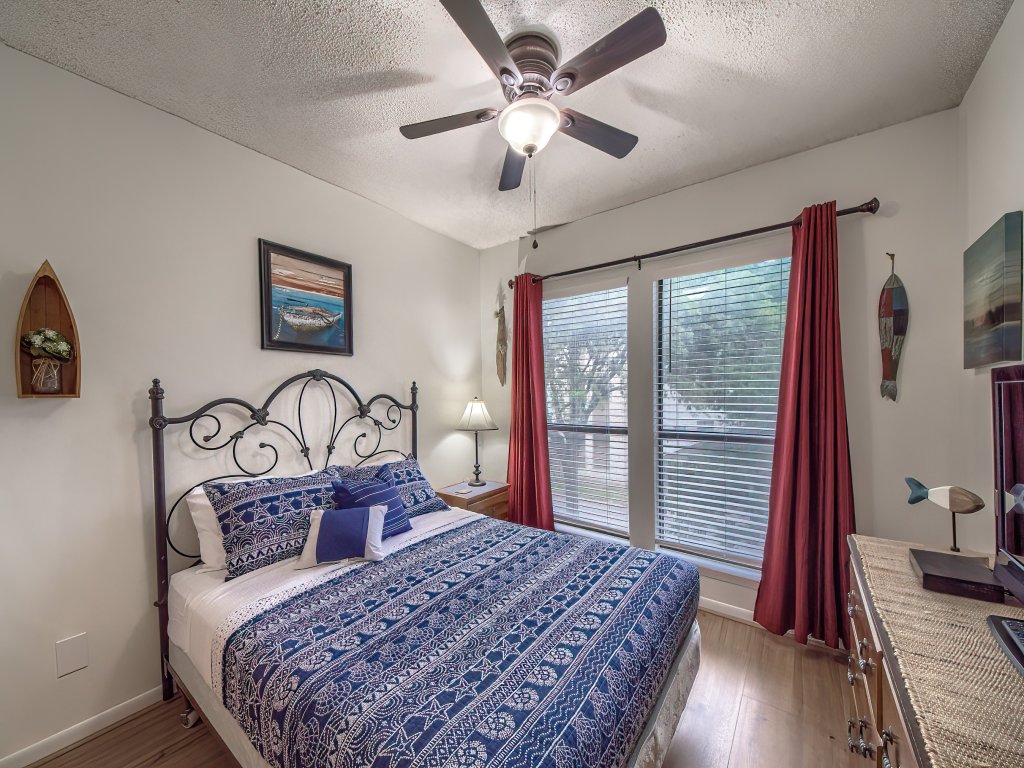 CW B201 Comal Riverbahn Retreat B201 Vacation Rental in New Braunfels - RedAwning