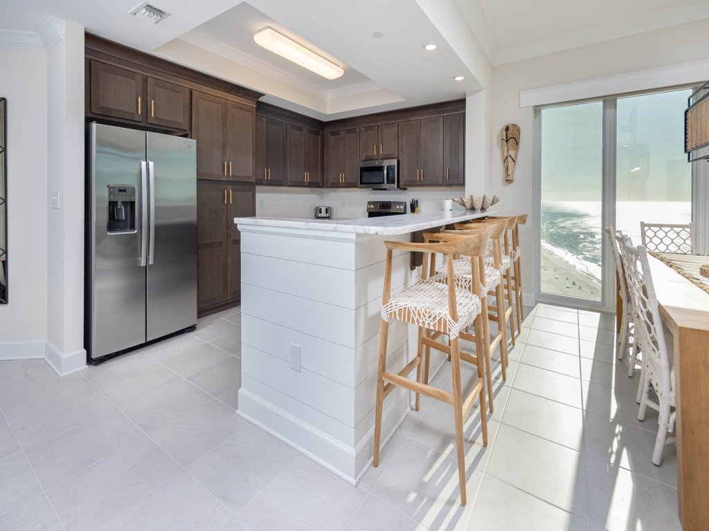 Phoenix Gulf Towers 2104 Vacation Rental in Orange Beach - RedAwning