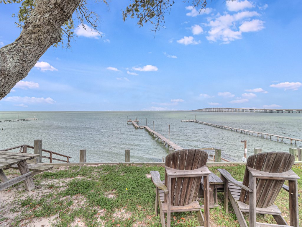 The Cape 6031E1 Vacation Rental in Rockport - RedAwning