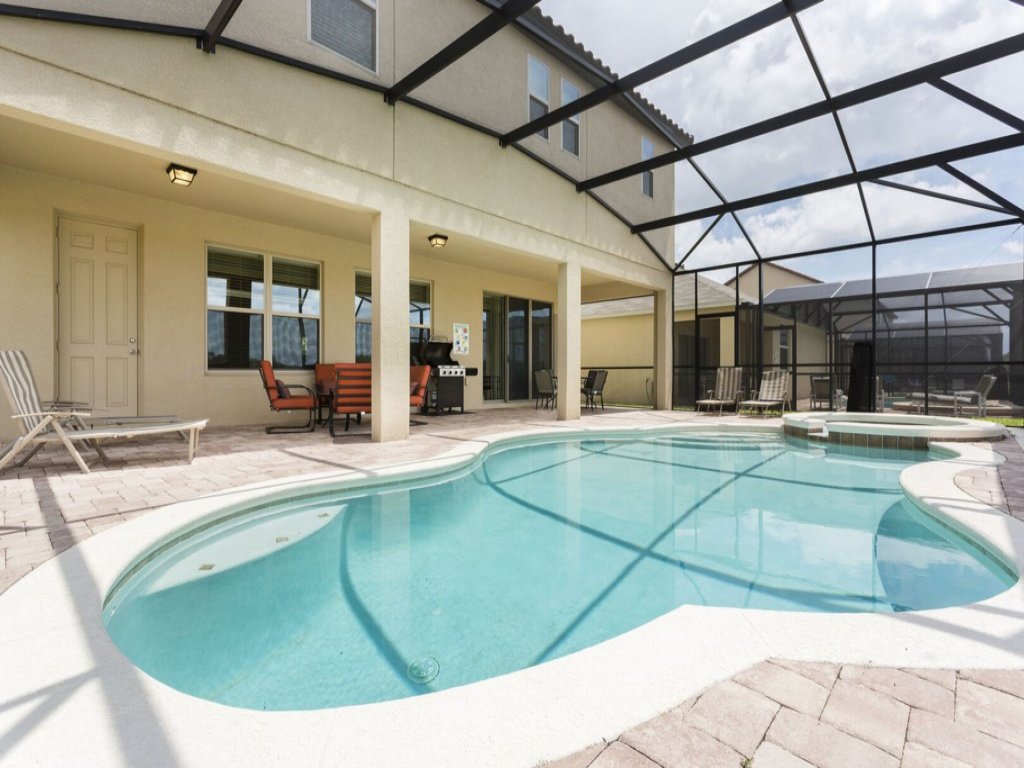Fabulous 6 Bed Pool Home with Game Room Vacation Rental in Davenport - RedAwning