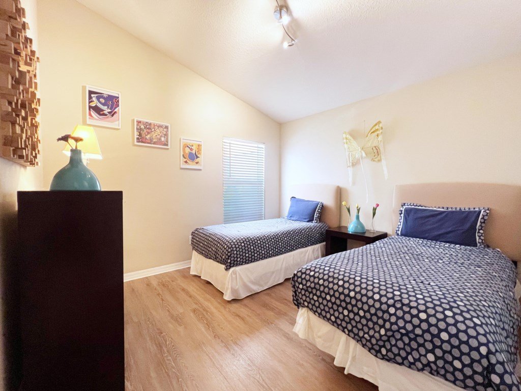 Great Privacy By Pool-  Pool Home with Game Room Vacation Rental in Davenport - RedAwning