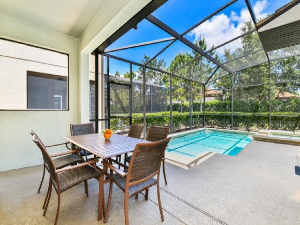 Spacious 5 Bed Pool Home with Game Room Vacation Rental in Davenport - RedAwning